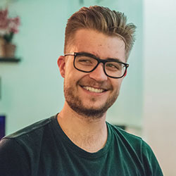 Wellensittichhalter Clickertraining